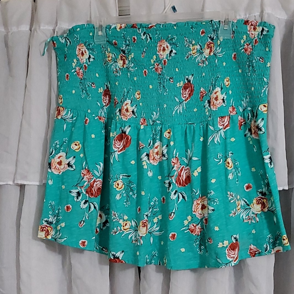 Floral Smocked Strapless Top